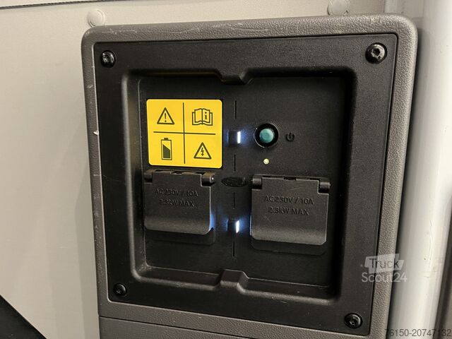 Kombi med högt tak Ford E-Transit 350 L2H2 Trend 89 kWh / 100% Elektris...