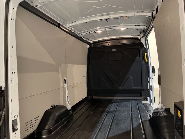 Kombi med högt tak Ford E-Transit 350 L2H2 Trend 89 kWh / 100% Elektris...