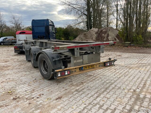 Container chassis 2x 20ft, 1x 40ft Tracon 