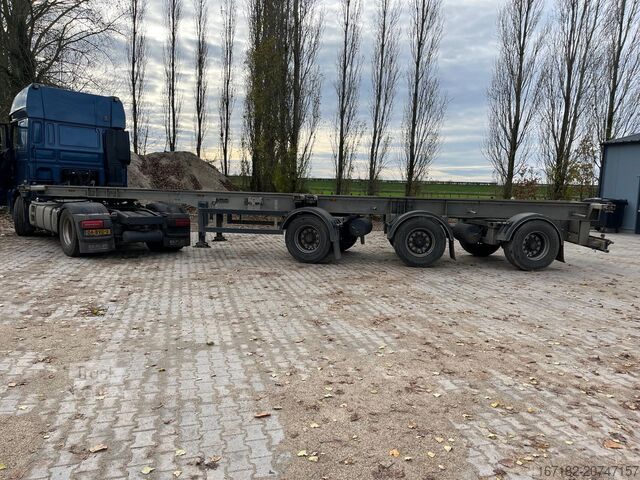 Container chassis 2x 20ft, 1x 40ft Tracon 