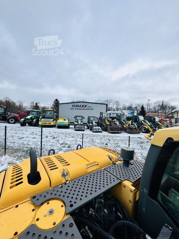 Kāpurķēžu ekskavators Volvo EC 180 C - 1. HAND