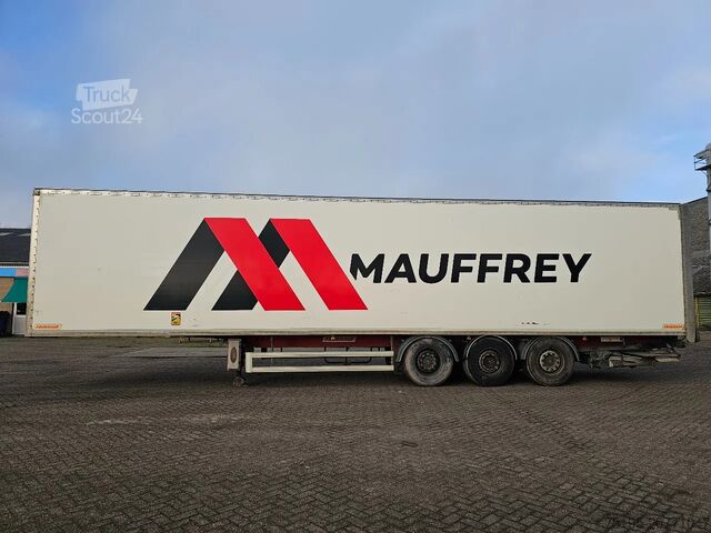 βαλίτσα Fruehauf 2000KG DHollandia - Lifting axle - sliding door