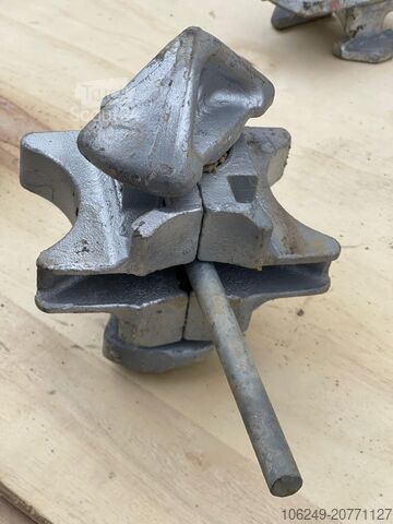 حاوية Twistlock bridge fitting stacking cones