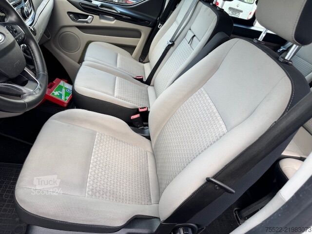 Minibüs Ford Tourneo Custom - 2 Schiebetüren