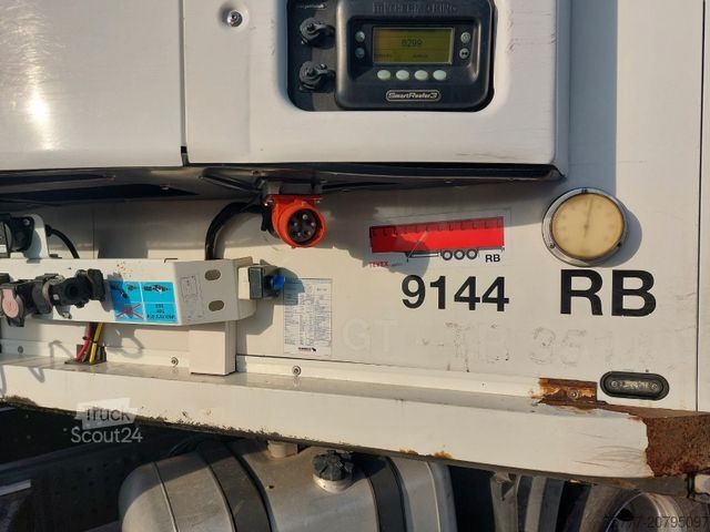 Kühlauflieger SCHMITZ CARGOBULL SKO24/L-13.4 FP 60- THERMO KING-Rohrbahnen