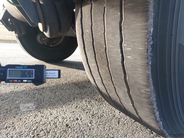 Kühlauflieger SCHMITZ CARGOBULL SKO24/L-13.4 FP 60- THERMO KING-Rohrbahnen