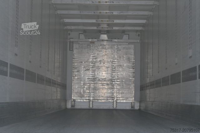 Hladilna polprikolica SCHMITZ CARGOBULL SKO 24/CARRIER 1550/DOPPELSTOCK/BLUMEN 258tsd km