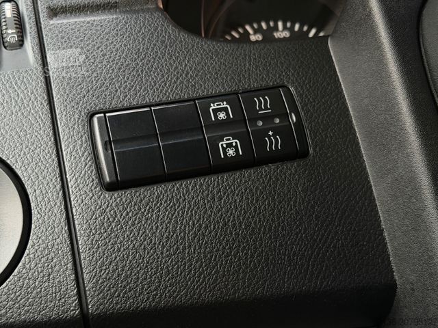 Kleinbus MERCEDES-BENZ Sprinter 45 LL 516 CDI 23 Sitzer 2x Klima Euro 6