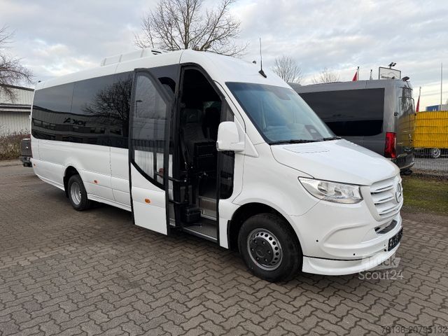 Kleinbus MERCEDES-BENZ Sprinter 519 23+1 Klima Standheizung Ahk El. Tür