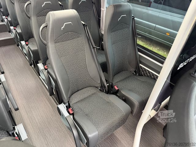 Kleinbus MERCEDES-BENZ Sprinter 519 23+1 Klima Standheizung Ahk El. Tür