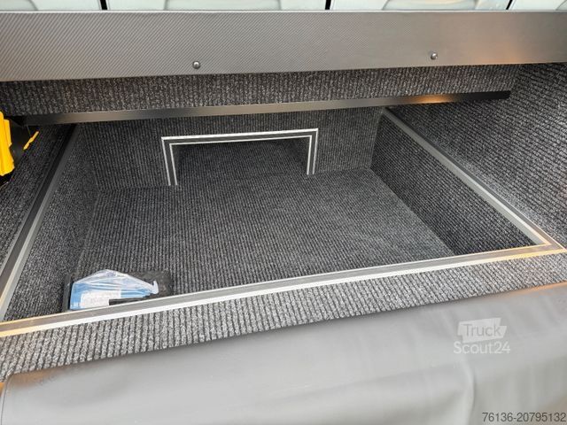 Kleinbus MERCEDES-BENZ Sprinter 519 23+1 Klima Standheizung Ahk El. Tür