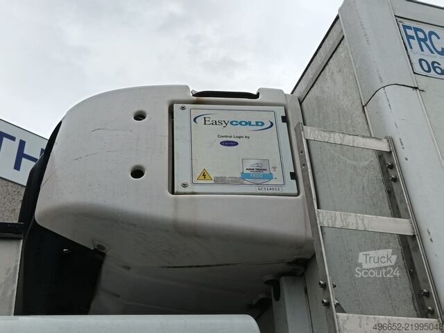 Camion frigorifique renault midlum d 220
