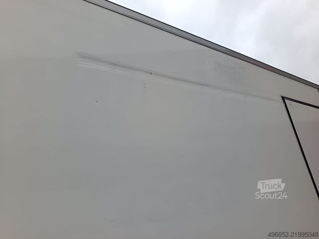 Camion frigorifique renault midlum d 220