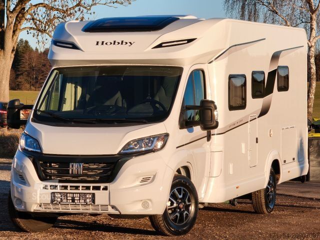 Camper semintegrato HOBBY Optima De Luxe T70 E Temp/GFK-Boden-Dach/Markise