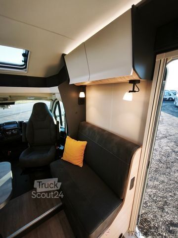 Camper semintegrato HOBBY Optima De Luxe T70 E Temp/GFK-Boden-Dach/Markise