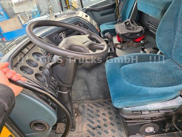 Gru montata su autocarro DAF 95XF / 8X4 / 35m Kran Palfinger PK90002 / WINCH