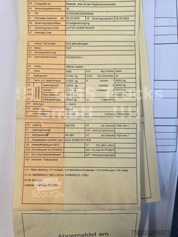 Grua montada em camião DAF 95XF / 8X4 / 35m Kran Palfinger PK90002 / WINCH