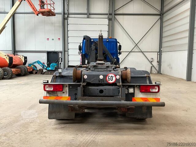 Haakarmsysteem DAF CF 75