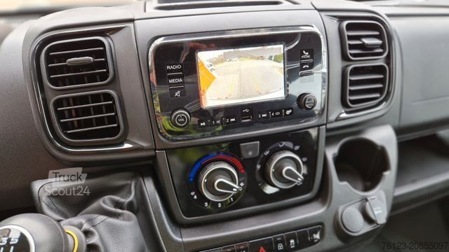 Minibus FIAT Opel Movano und Ducato Flexiboden 6 Schienen