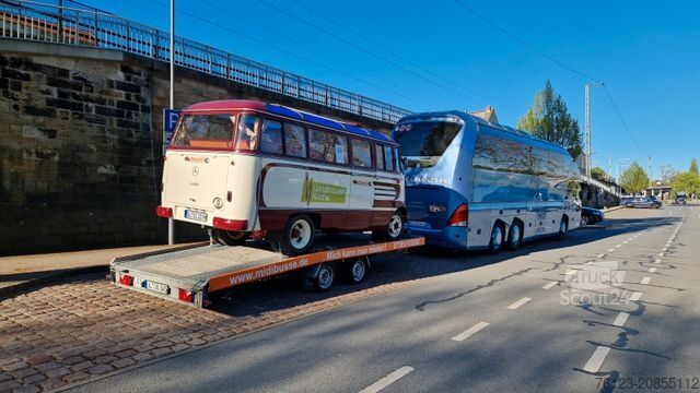 Minibus MERCEDES-BENZ Vorgänger Sprinter O 319 Samba mit Faltdach AC