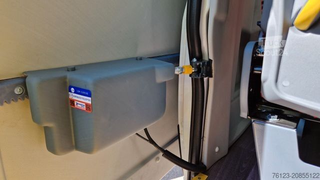 Minibus FIAT 1x Ducato 1x  Opel Movano 18 SS  in Stock