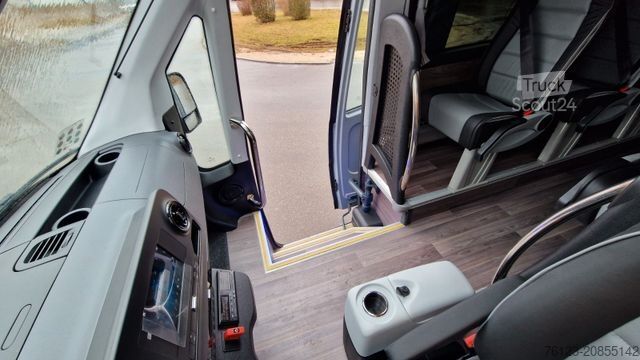 Minibus MERCEDES-BENZ 519 Sunset S 4 Ferqui Chasis 907 Vorlauffahrzeug