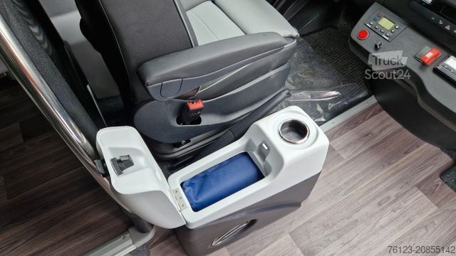 Minibus MERCEDES-BENZ 519 Sunset S 4 Ferqui Chasis 907 Vorlauffahrzeug