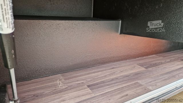 Minibus MERCEDES-BENZ 519 Sunset S 4 Ferqui Chasis 907 Vorlauffahrzeug