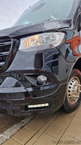 Minibus MERCEDES-BENZ 519 Sunset S 4 Ferqui Chasis 907 Vorlauffahrzeug