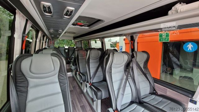 Minibus MERCEDES-BENZ 519 Sunset S 4 Ferqui Chasis 907 Vorlauffahrzeug