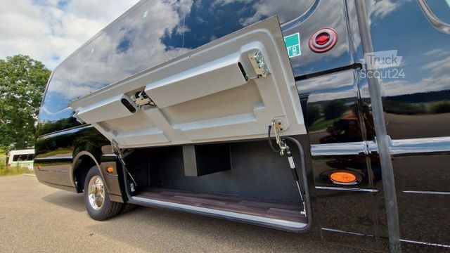 Minibus MERCEDES-BENZ 519 Sunset S 4 Ferqui Chasis 907 Vorlauffahrzeug