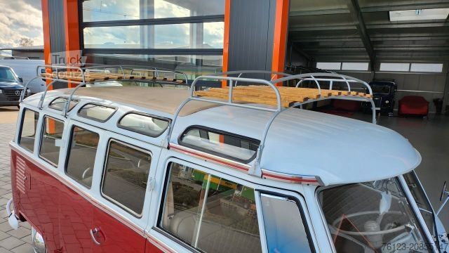 Minibus VOLKSWAGEN T 1 Samba mit Safarifenster