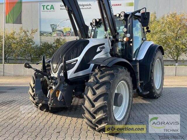 Traktor Valtra T 174 A