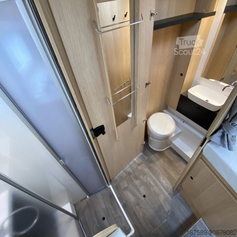 Integrirani avtodom SUNLIGHT I 68 Adventure, 180PS,5 Sitze,6E,190Ah,AKTION