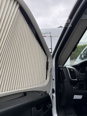 Polintegriran avtodom SUNLIGHT T 69 LC Adventure, Autom,SafetyACC,Navi,6E,LED