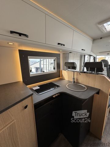 Integrirani avtodom SUNLIGHT I 67 S Adventure, Autom,6E,Fußbodenhz,AKTION