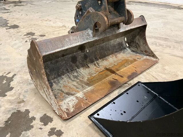 Minigraafmachine CAT 305 E 2