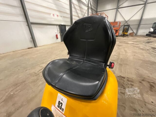 Miniexcavadora JCB 8008 CTS