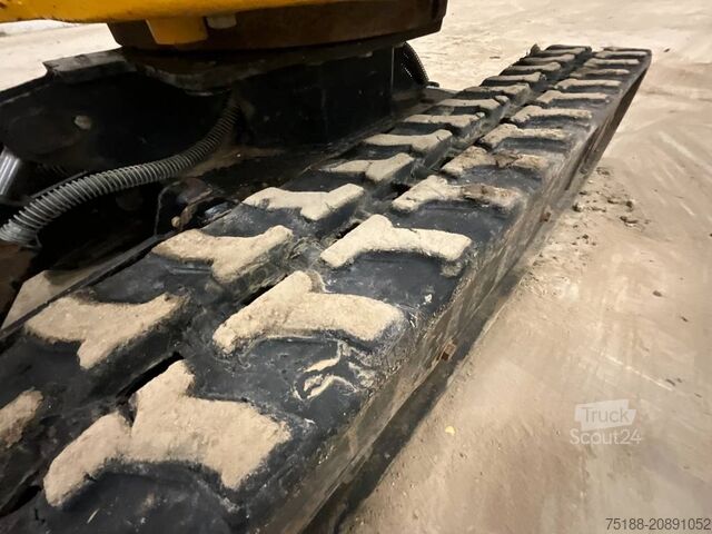 Miniexcavadora JCB 8008 CTS