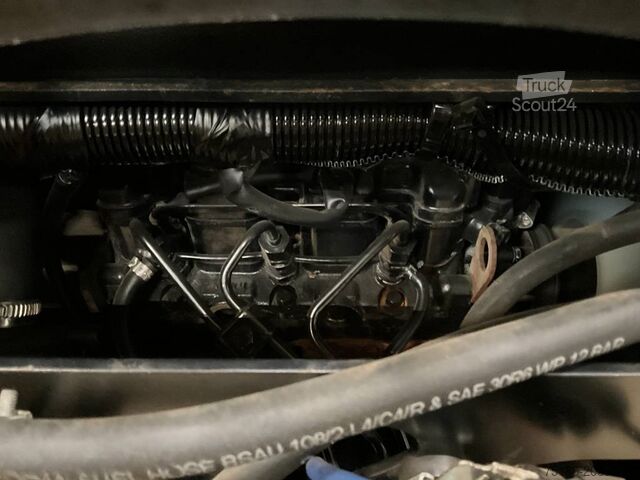 Miniexcavadora JCB 16 C-1