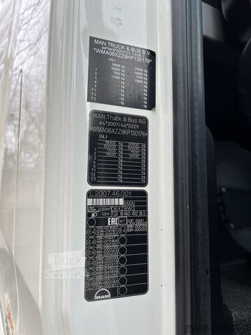 Estándar-SZM Man TGX 18.460 XXL / Motor Defect -> Not Running / ...