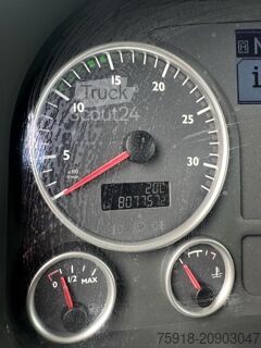 Basculantă MAN TGX 26.440 6X2 HIAB Kran mit 7 Ausschübe