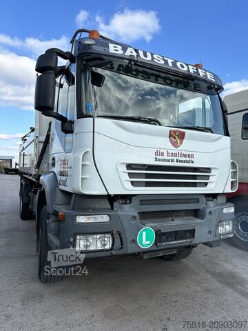 Basculantă IVECO Trakker, Kipper Kran