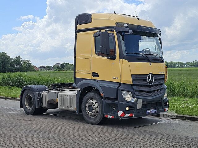 Standaard trekker MERCEDES-BENZ ACTROS 1843