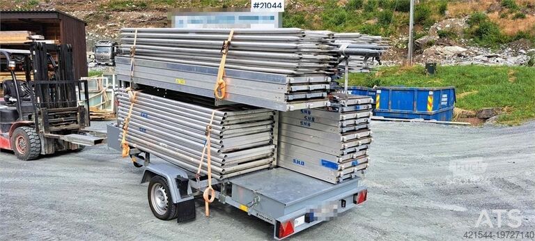 Temared telinevaunu, muk. 162 m² telineitä  Temared scaffolding trailer w/ 162m2 scaffolding