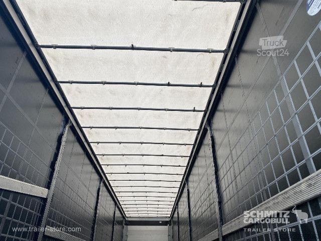Semirimorchio con telone Schmitz Cargobull Semitrailer Curtainsider Standard