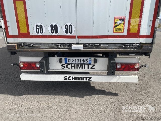 Semirimorchio con telone Schmitz Cargobull Semitrailer Curtainsider Standard