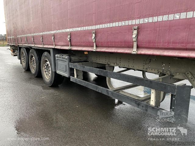 Semirimorchio con telone Schmitz Cargobull Semitrailer Curtainsider Standard Hayon