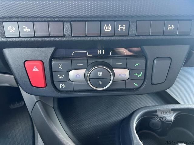 Standard nyergesvontató DAF XFn 480 FT Intarder 2xTank 1.105 L Vollspoiler