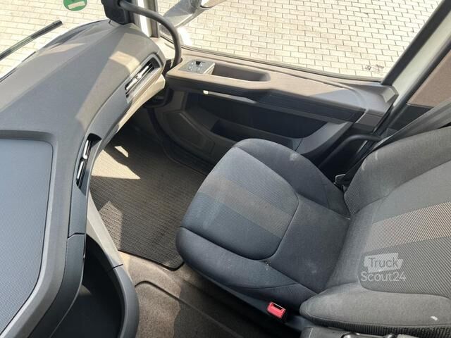 Standard nyergesvontató DAF XFn 480 FT Intarder 2xTank 1.105 L Vollspoiler